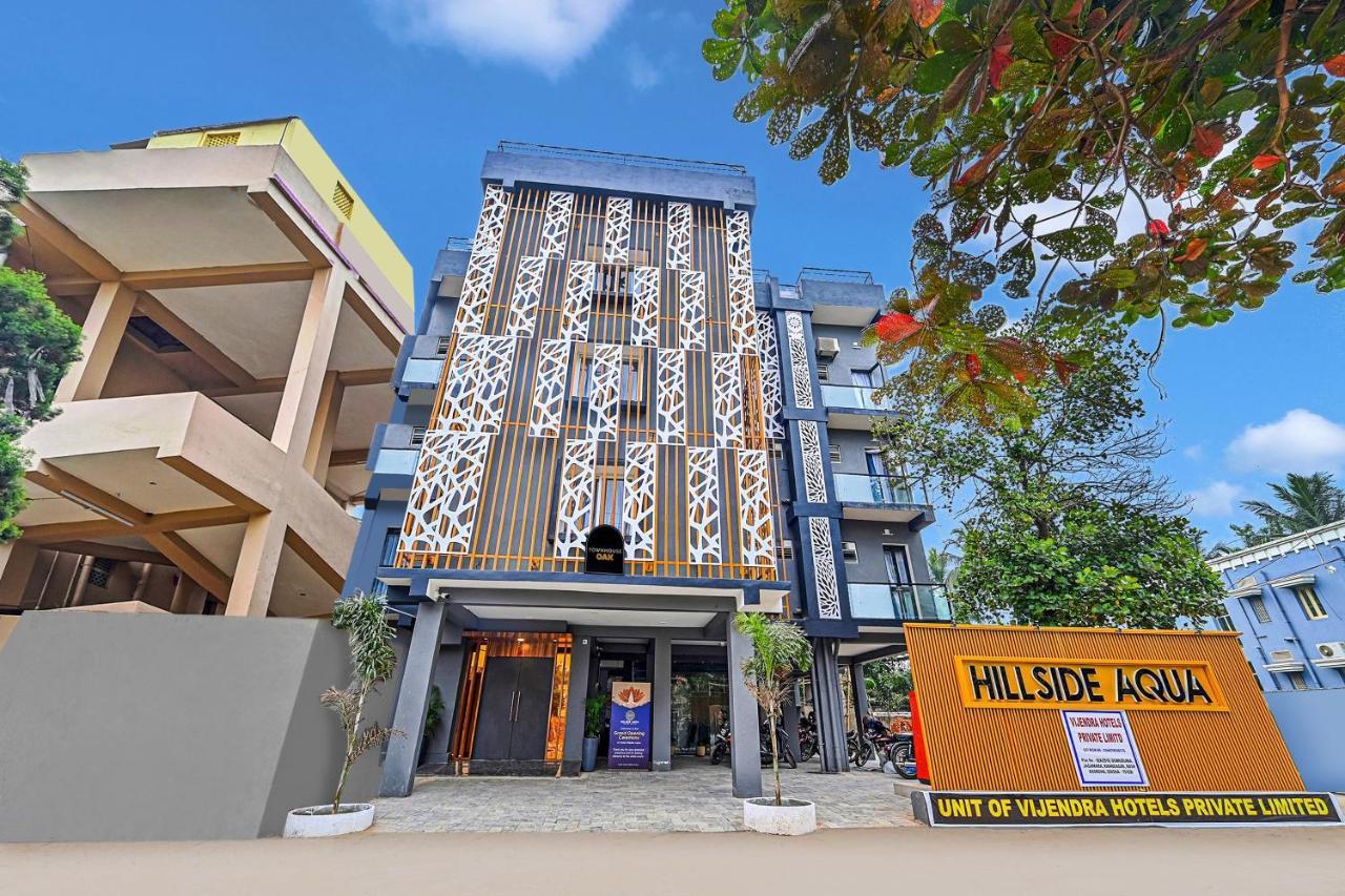 Super Townhouse Oak Hillside Aqua Hotel Khandagiri Bagian luar foto